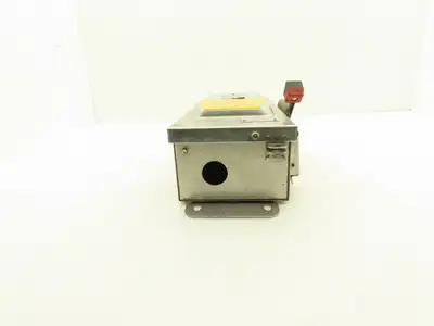 Square D H221DS Safety Disconnect Load Switch 240VAC 30A 2 Pole Stainless Steel