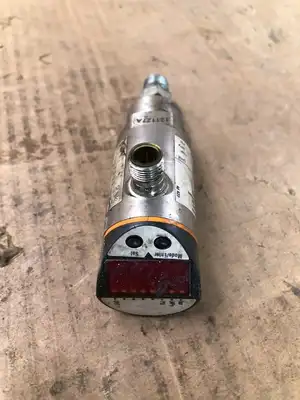 IFM PN5202 High Pressure Sensor w/ Monitor 4350PSI 18-36VDC 250mA 1/4″ NPT