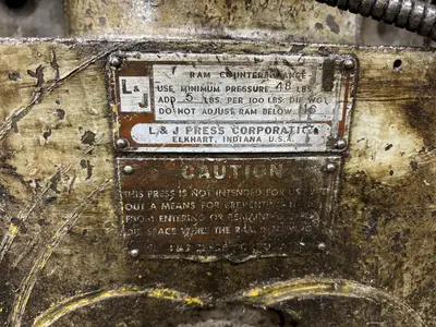 USED L&J 80