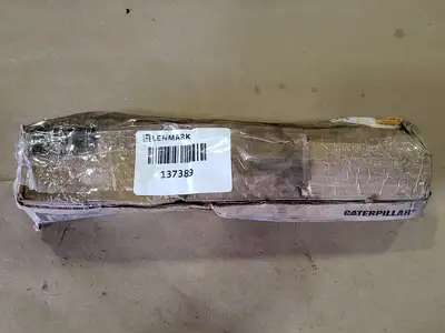 NEW CATERPILLAR 130-2533