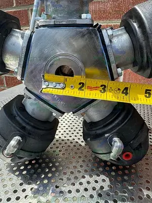 USED 5 ITT PURE FLO ADVANTAGE STAINLESS STEEL DIAPHRAGM VALVE W/ 1" SANITARY FITTING