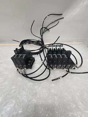 CROUZET 81-513-100 LOADLOCK VALVE MODULE