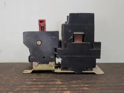 USED SQUARE D 8536AO2V06