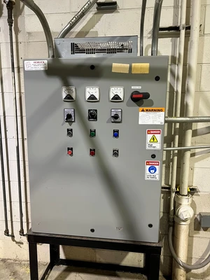 Marathon Synchronous AC Generator 30KW 120/208Y V 104 AMPS 38 KV