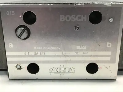 USED BOSCH 0 811 404 843