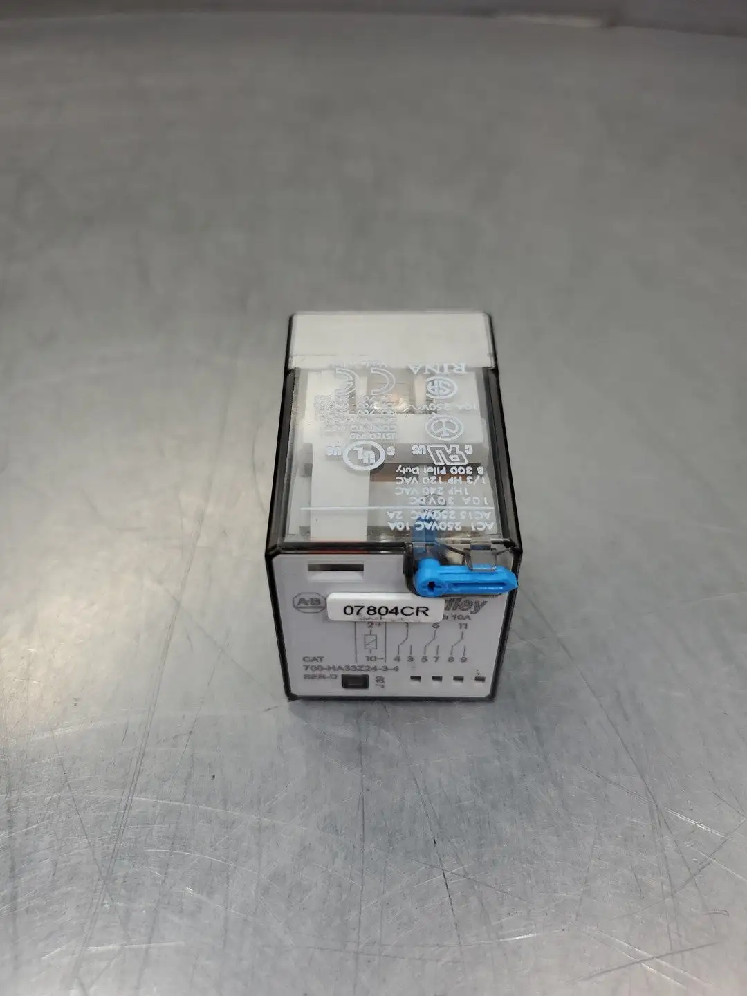 USED Allen-Bradley 700-HA33Z24-3-4 Ser D Power Relay