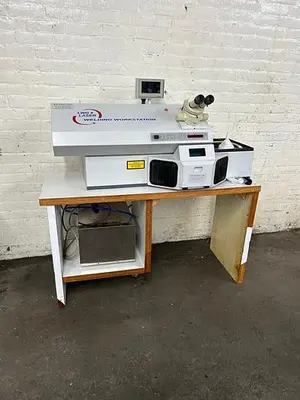 3932-300 ZahnTech Professional Universal Jewelry Laser Welding System Benchtop LWD4 Recently Reworked