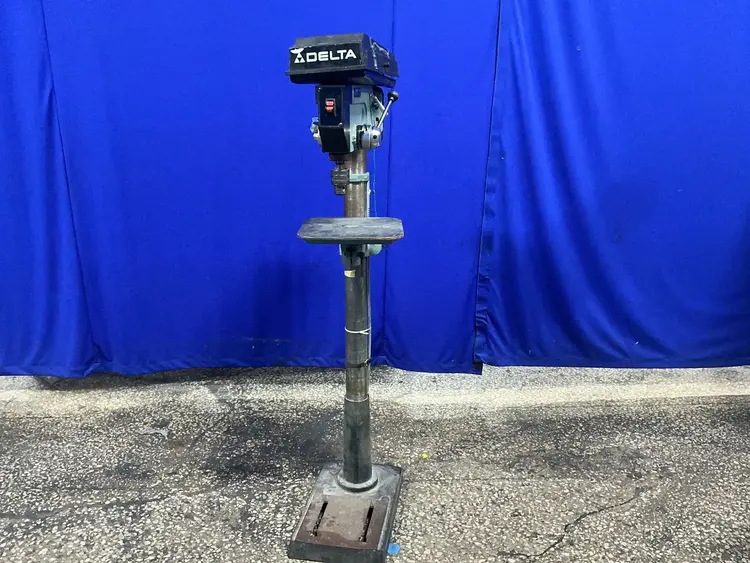 Used DELTA 17900 Heavy Duty & Sensitive Single Spindle Drills Ohio US | HGR 24 #1276087