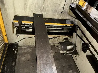 Used 2004 US INDUSTRIAL US20012AC Press Brakes Illinois US | BLUMBERG MACHINERY COMPANY #1493515
