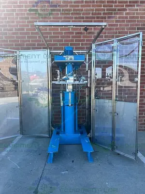 USED ROSS M 40 STAINLESS STEEL SINGLE SHAFT MIXER W/ TWO 40 GALLON TANKS