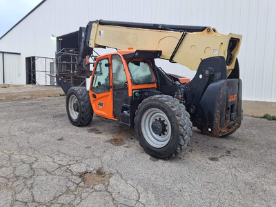 USED 2016 JLG 1255