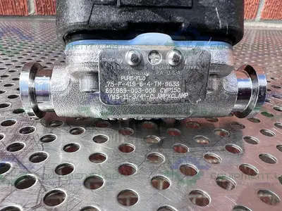 USED ITT PURE FLO .75-F-419-6-4-TM-CWP150 DIAPHRAGM VALVE W/ 3/4" SANITARY FITTING