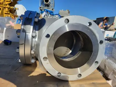 USED DSI VALVES API 594