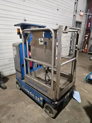 Used GENIE GR-15 Manlifts British Columbia CA | Lenmark #1426271
