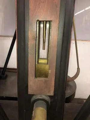 5577-385 Antique US Mint Henry Troemner Type Gold Assay Bullion Balance Beam Scale