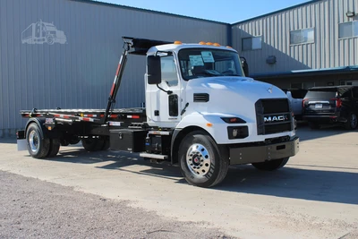 New | in-Stock 2027 MACK MD7 Rolloff Trucks Texas US | Roll Off Truck World #1491884