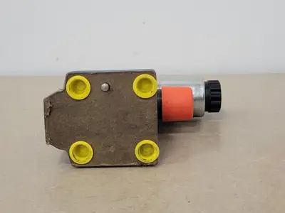 NEW REXROTH DBW 10 B2-52/200-6EG24N9K4/12