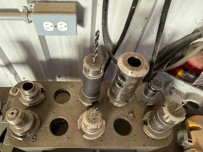 2011 MAKINO PS95 CNC Machining Center | ListingHippo (43)