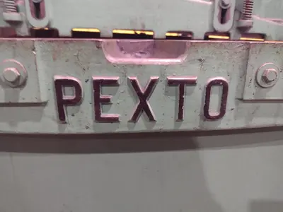 USED PEXTO 137