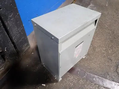 USED MGM TRANSFORMER CO. AD370G1183