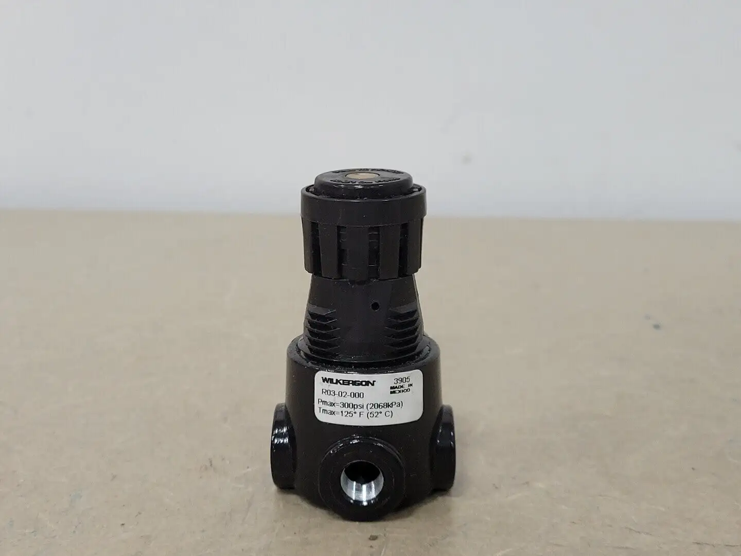 USED WILKERSON R03-02-000