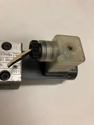 Used HUSKY HPN-676775 Solenoid Valves Ohio US | Surplus Asset Holdings #1246511