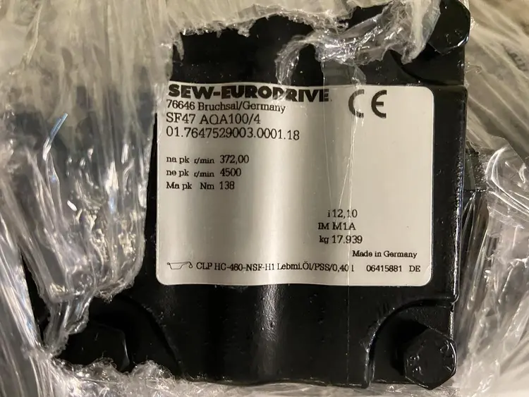 New | in-Stock SEW-EURODRIVE SF47-AQA100/4 Speed Reducers | Surplus Asset Holdings #1205360