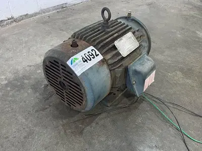 USED RELIANCE ELECTRIC INDUSTRIAL CO P18G3833A