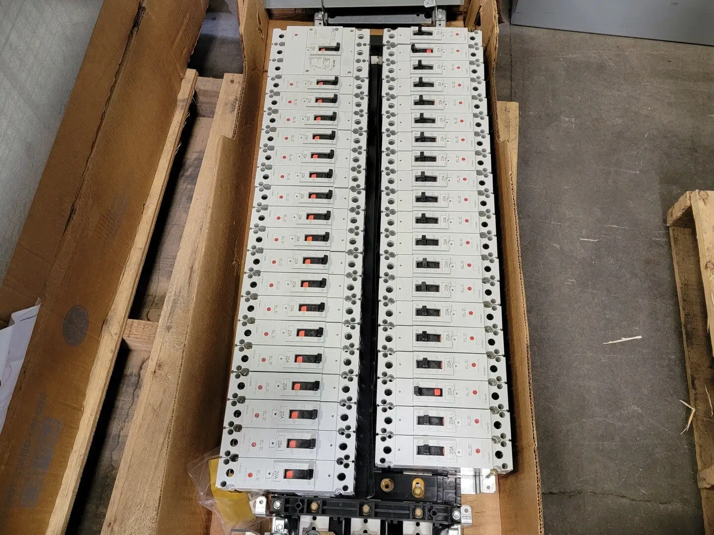 New | in-Stock GENERAL ELECTRIC ADF3422DBX Switchgears British Columbia CA | Lenmark #241856