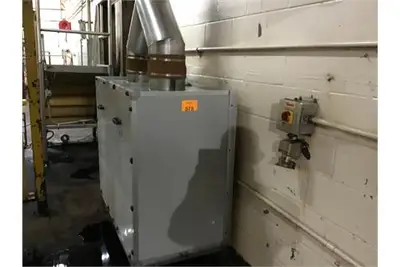 Dust Collector w/ SS Bag House, 5'dia x 8'H straight x 40" cone
