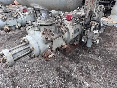 Gemini FE650C-2 Compressor Frame SN 50F530 with 89 series cylinders size 10.5” x 5.75”
