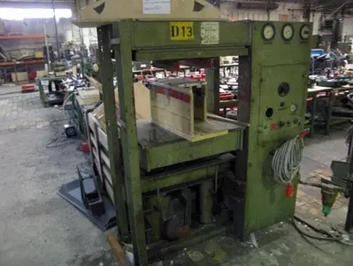 USED FANAL 18 TON