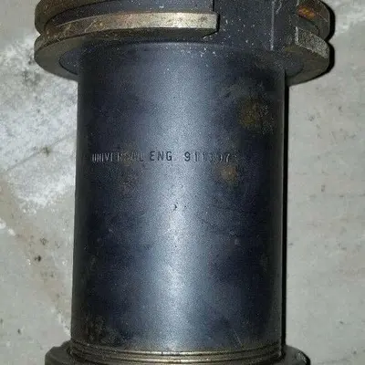 USED UNIVERSAL ENG 911397