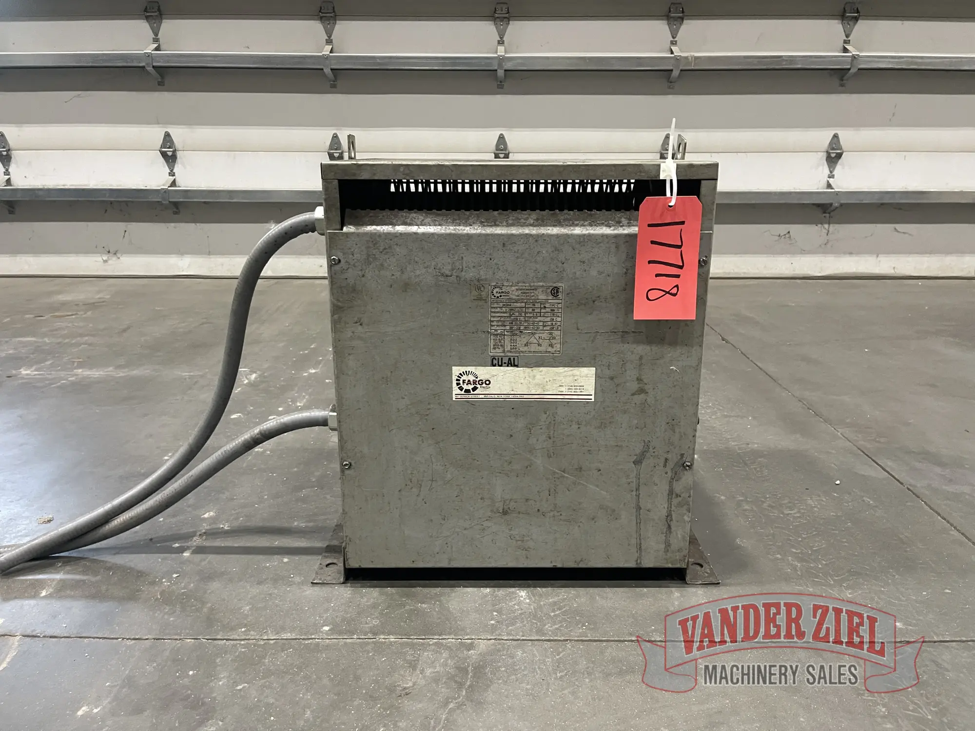 Transformer 30KVA 3 Phase 60HZ Primary 480. Sec 380Y/220
