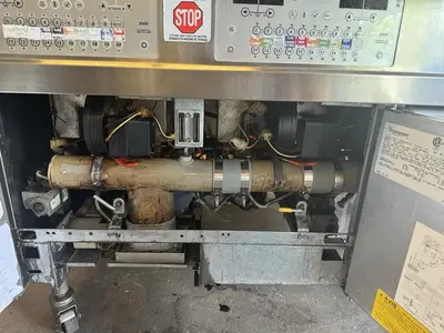Frymaster 3 BAY Fryer, Natural Gas, Filtration System- Working Condition
