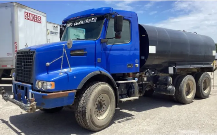Used 2016 VOLVO VHD64B200 Misc Trucks Georgia US | Simonson Equipment #1328504