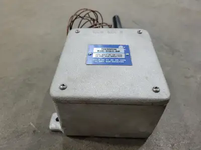 USED THERMON R3C-0120-DP