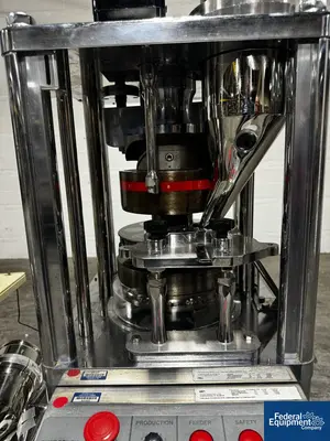 USED Riva Riva Piccola Rotary Tablet Press, 8 Station