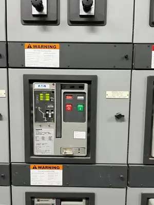 USED 2001 CUTLER-HAMMER MAGNUM DS