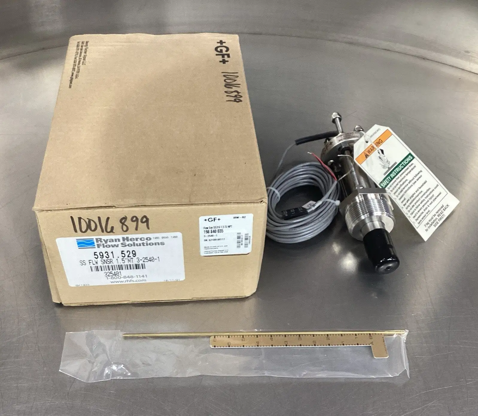 GEORG FISCHER SIGNET 198 840 035 FLOW SENSOR WITH WIRE ASSEMBLY 6B-4