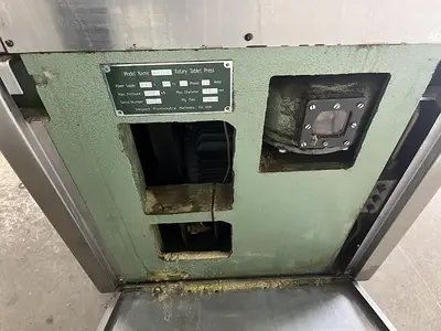 USED 2005 VANGUARD PHARMACEUTICAL MACHINERY VRP1124
