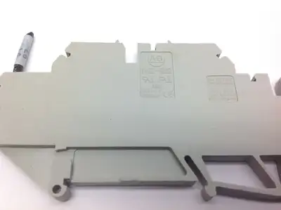 USED ALLEN BRADLEY SCREWLESS TERMINAL BLOCK
