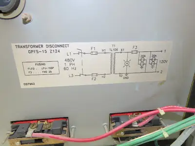 Daykin GPFS-15 Z124 Stepdown Transformer Disconnect 3kVA 1Ph HV 480V LV 120V