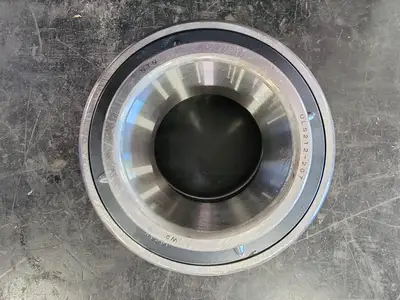 Ball Insert Bearing UELS212-207NR