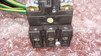 USED MOELLER P3-63