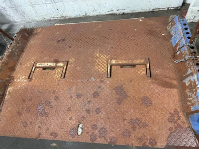 20,000LBS. DOCK LEVELERS - STEEL