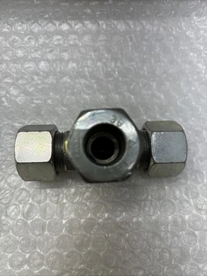 NEW Cast L7108