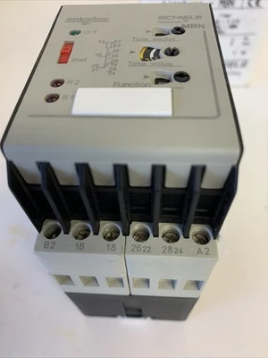 NEW Entrelec 244001212