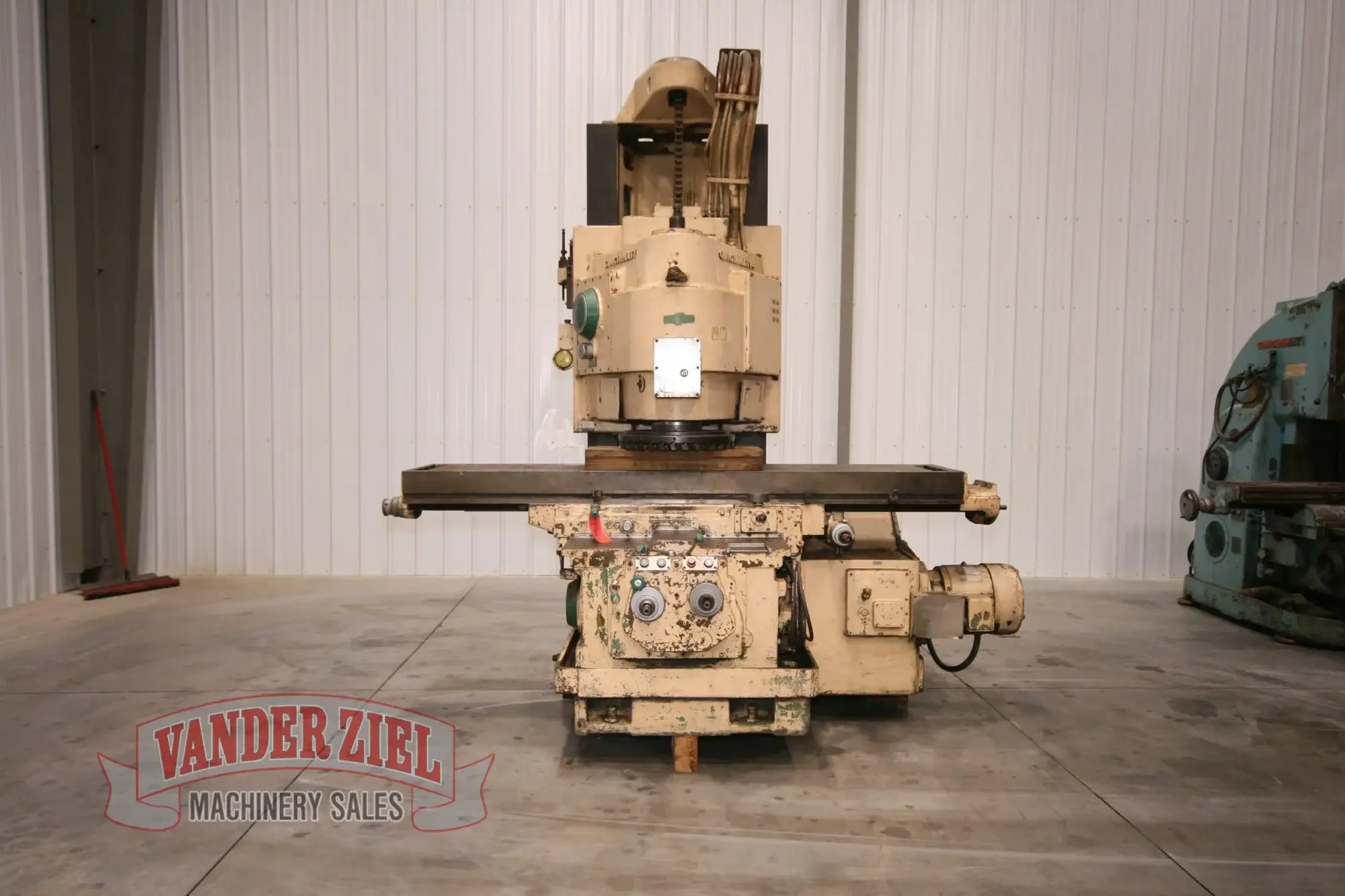 Cincinnati Model 550-20 Vercipower Vertical Mill, 94 1/2” x 20”