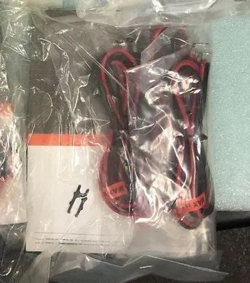 DC POWER SUPPLY GPS-2303 manual and leads